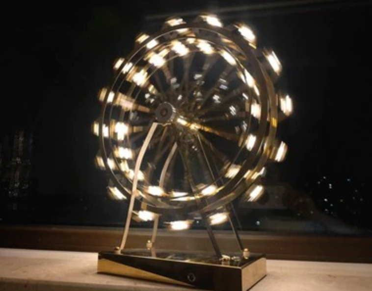 Rotating Ferris Wheel Desk Lamp