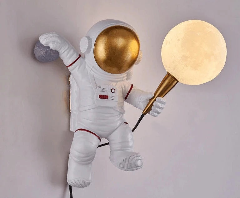 Moon Man Astronaut Wall Lamp